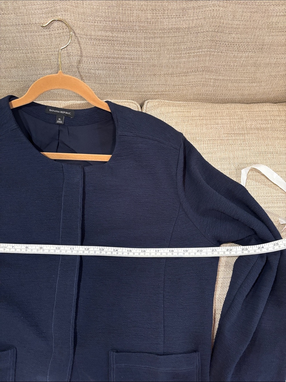 Banana Republic Navy Collarless Textured Blazer - Picture 7 of 9